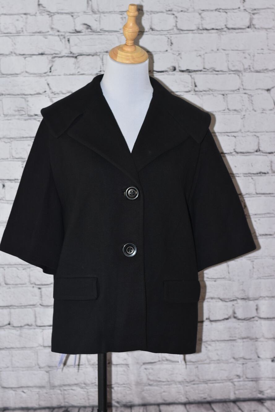 BARNEY'S NEW YORK Black Short Sleeve Cropped Button Front Jersey Jacket Size 6